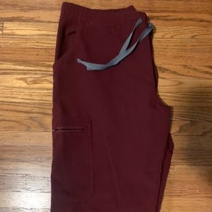Figs Burgundy Yola Scrub Pants Medium